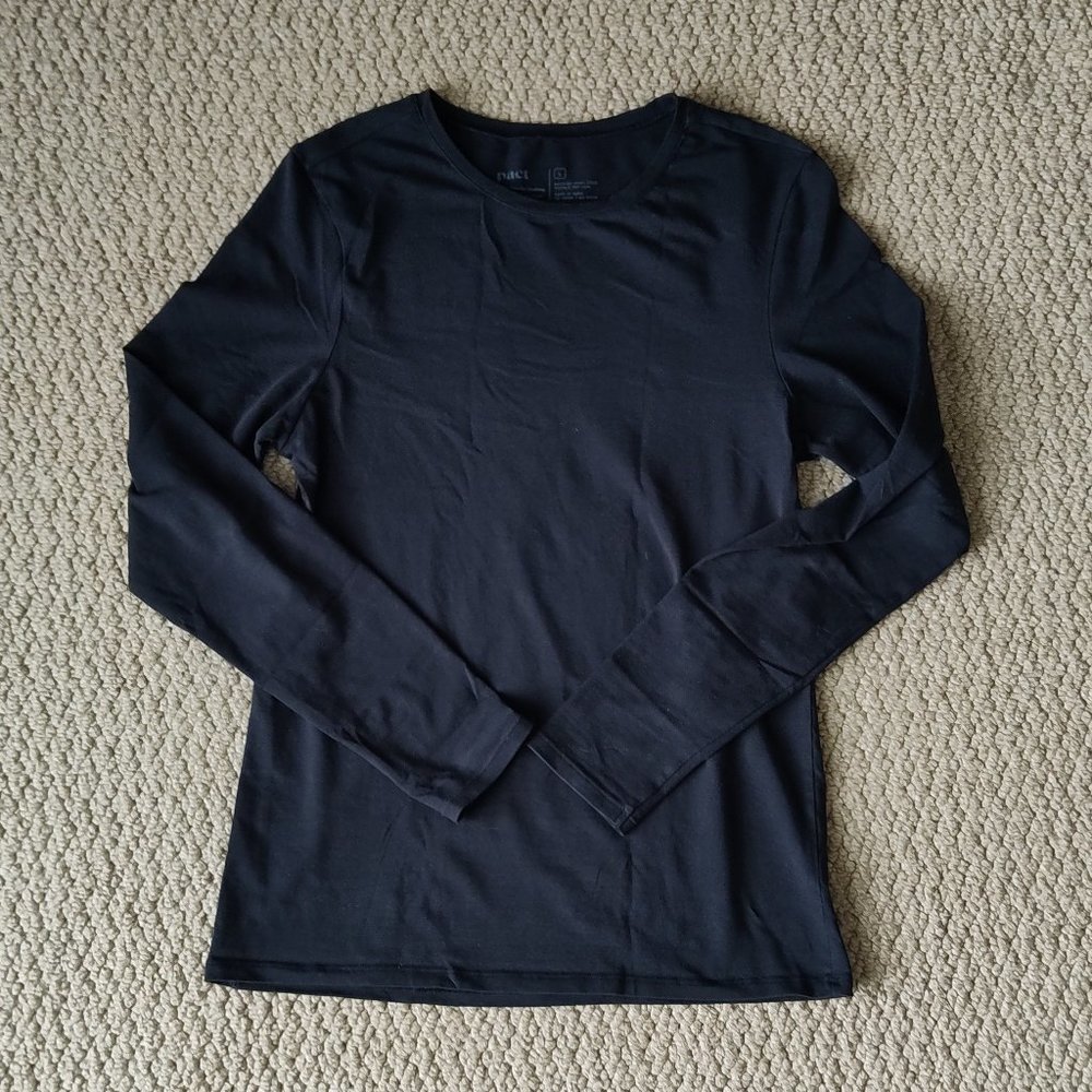 Organic cotton long sleeve tee
